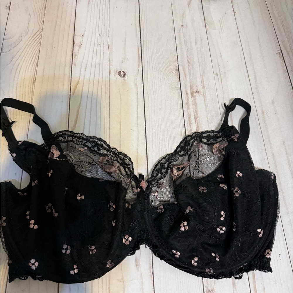 Floral Lace Black Bra